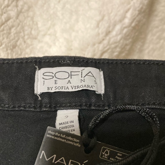 Sofia Jeans Mid Rise Bootcut - Picture 2 of 6